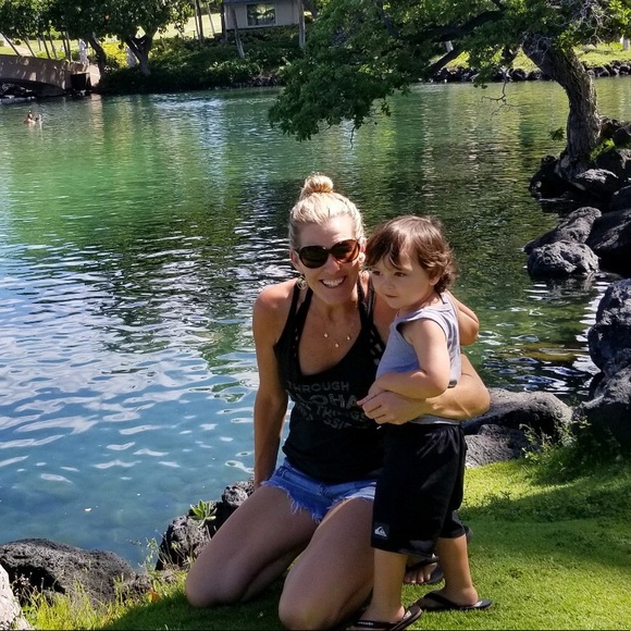 Meet your Posher, Tammy | Maui Mermaid Mama - Picture 6 of 7